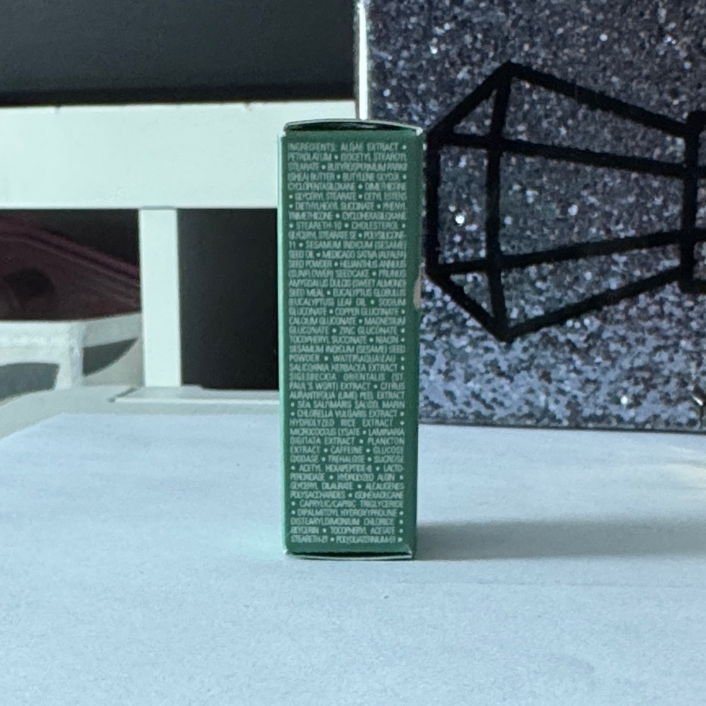 La Mer Moisturizing Soft Lotion - Picture 3 of 4